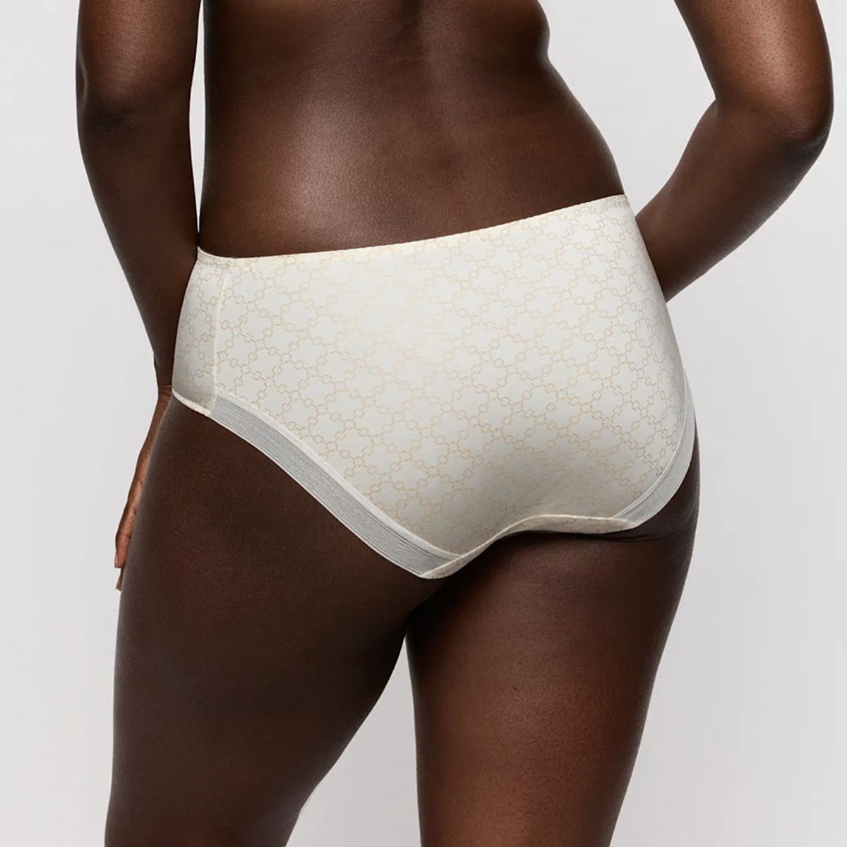 PrimaDonna Kero Brief